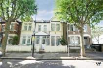 Main Photo of a 5 bedroom  Terraced House for sale