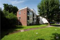 Main Photo of a 1 bedroom  Flat for sale