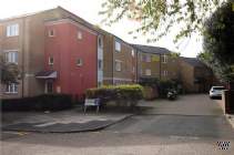 Main Photo of a 1 bedroom  Flat for sale