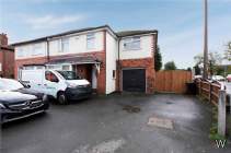 Main Photo of a 5 bedroom  Semi Detached House for sale