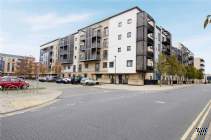 Main Photo of a 2 bedroom  Flat for sale