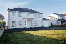 Main Photo of a 4 bedroom  Detached House for sale