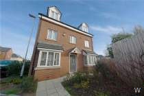 Main Photo of a 4 bedroom  Semi Detached House for sale