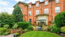 Main Photo of a 3 bedroom  Terraced House for sale