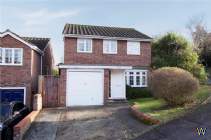 Main Photo of a 4 bedroom  Detached House for sale