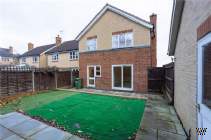 Main Photo of a 4 bedroom  Detached House for sale