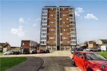 Main Photo of a 2 bedroom  Flat for sale