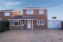 Main Photo of a 4 bedroom  Detached House for sale