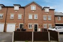 Main Photo of a 3 bedroom  Terraced House for sale