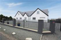 Main Photo of a 4 bedroom  Detached House for sale