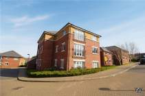 Main Photo of a 2 bedroom  Flat for sale