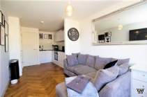 Main Photo of a 1 bedroom  Flat for sale