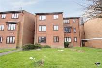 Main Photo of a 1 bedroom  Flat for sale