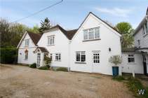 Main Photo of a 4 bedroom  Detached House for sale