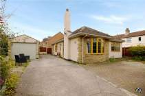 Main Photo of a 3 bedroom  Detached Bungalow for sale