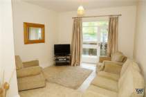 Main Photo of a 2 bedroom  Flat for sale