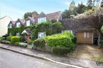 Main Photo of a 5 bedroom  Detached House for sale