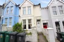 Main Photo of a 1 bedroom  Flat for sale