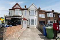 Main Photo of a 3 bedroom  Terraced House for sale