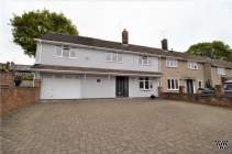 Main Photo of a 4 bedroom  End of Terrace House for sale