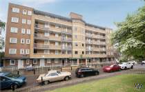 Main Photo of a 1 bedroom  Flat for sale