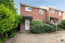 Main Photo of a 3 bedroom  Semi Detached House for sale