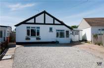 Main Photo of a 3 bedroom  Detached Bungalow for sale