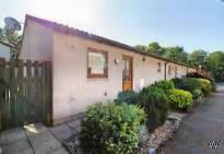 Main Photo of a 1 bedroom  End of Terrace House for sale