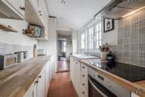 Main Photo of a 2 bedroom  Terraced House for sale