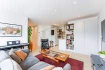 Main Photo of a 2 bedroom  Flat for sale