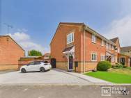 Main Photo of a 2 bedroom  End of Terrace House for sale