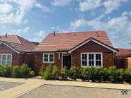 Main Photo of a 2 bedroom  Bungalow to rent