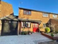 Main Photo of a 3 bedroom  Semi Detached House for sale