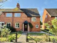 Main Photo of a 3 bedroom  Semi Detached House for sale