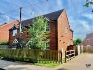 Main Photo of a 2 bedroom  Semi Detached House for sale