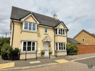 Main Photo of a 3 bedroom  End of Terrace House for sale