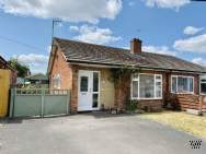 Main Photo of a 2 bedroom  Bungalow for sale