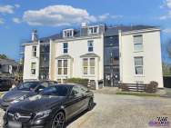 Main Photo of a 2 bedroom  Flat for sale