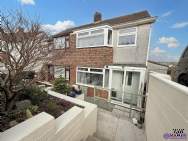 Main Photo of a 3 bedroom  Semi Detached House for sale
