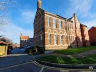 Main Photo of a 2 bedroom  Apartment to rent