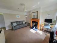 Main Photo of a 1 bedroom  Flat for sale