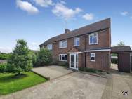 Main Photo of a 4 bedroom  Semi Detached House for sale