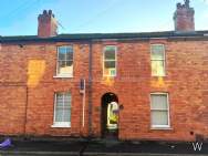 Main Photo of a 3 bedroom  Terraced House for sale