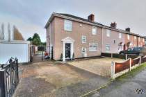 Main Photo of a 3 bedroom  End of Terrace House for sale