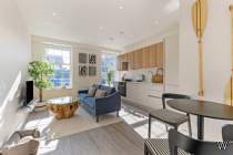 Main Photo of a 1 bedroom  Apartment for sale