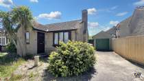 Main Photo of a 2 bedroom  Detached Bungalow for sale