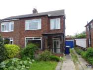 Main Photo of a 4 bedroom  Semi Detached House for sale