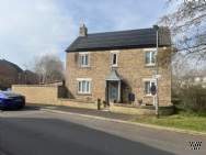 Main Photo of a 4 bedroom  Detached House for sale