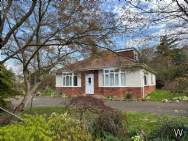 Main Photo of a 3 bedroom  Detached Bungalow for sale