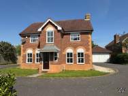 Main Photo of a 4 bedroom  Detached House for sale